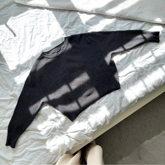 Zara - Cropped Crewneck Sweater - Picture 2 of 4